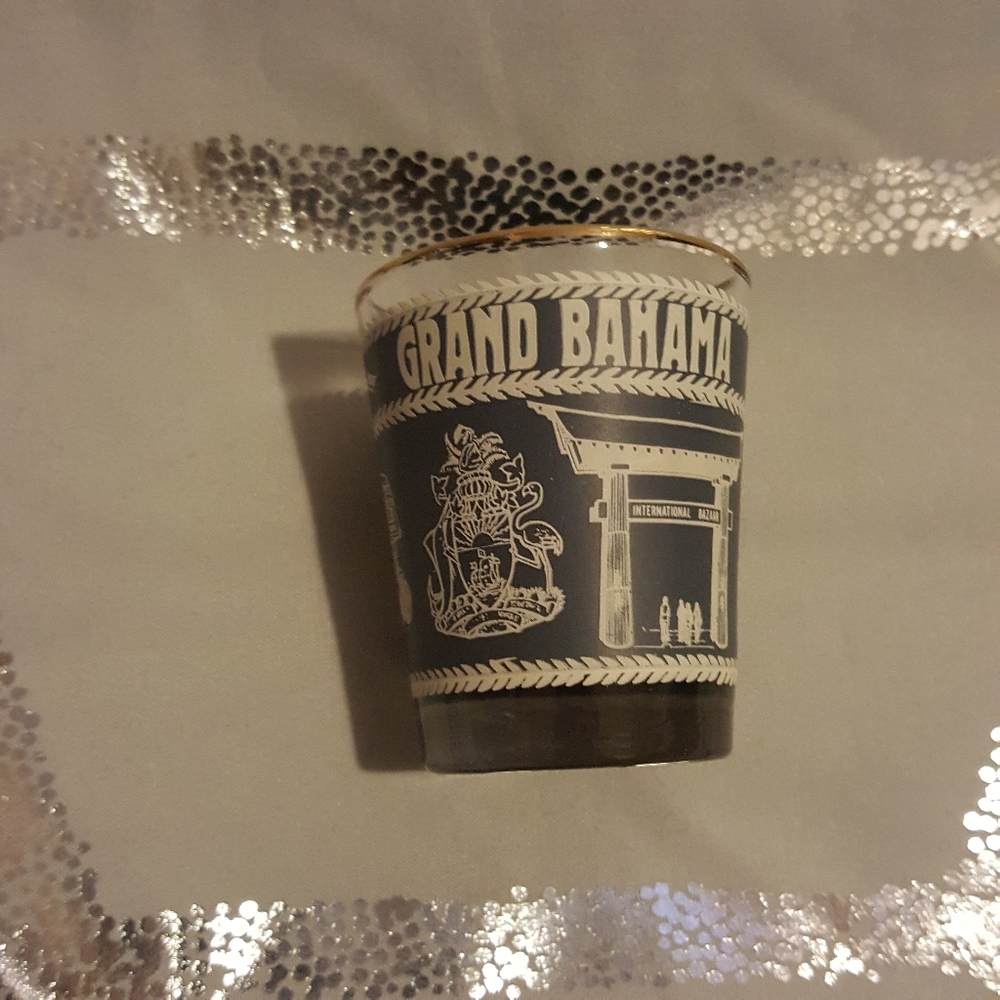 Vintage tourist shot glass Freeport Grand Bahama